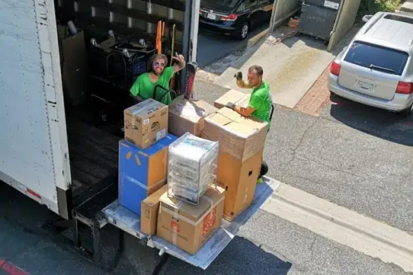 Why Hiring Movers Saves You Time, Money, and Stress movers Newport Beach CA